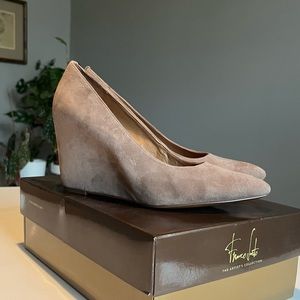 COPY - Franco Sarto Woodstock Wedge in Taupe